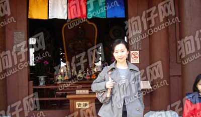 网友昨日爆料在电视剧《红楼梦》中扮演林黛玉的演员陈晓旭及爱人郝彤