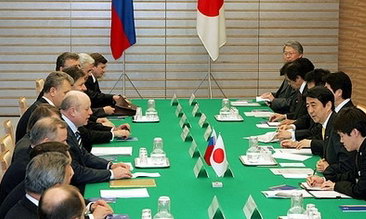 日本俄罗斯同意加强核原料浓缩合作(图)