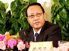 张宝文