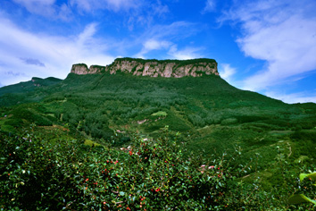 五女山