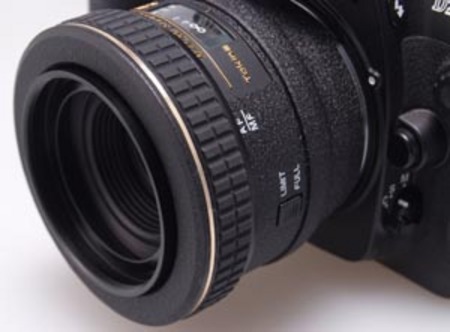 DX画幅 图丽将推出35毫米F2.8微距镜头