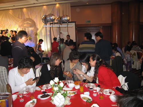 图文:女排前国手孙玥结婚 老女排欢聚一堂