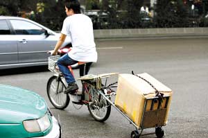 自制"拖车" 高鹤涛,骆昌威,张伟清摄