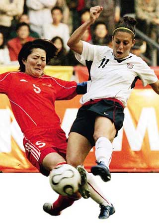 阿尔加芙杯前的四国赛上，中国女足也负于了美国队