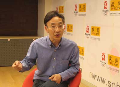 北京师范大学经济学院金融系主任贺力平教授