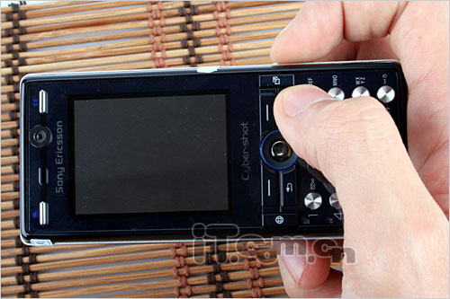 Իñ ᰮK810