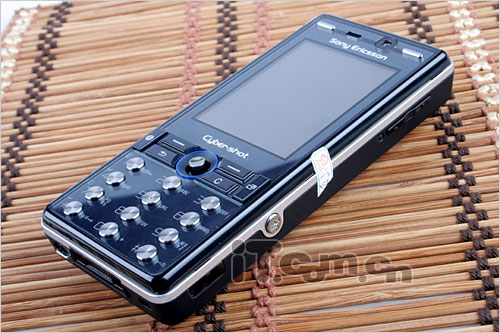 Իñ ᰮK810