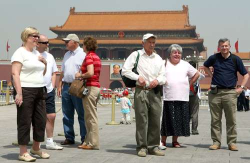 265万游客来京观赏奥运 外电:北京接待能力无