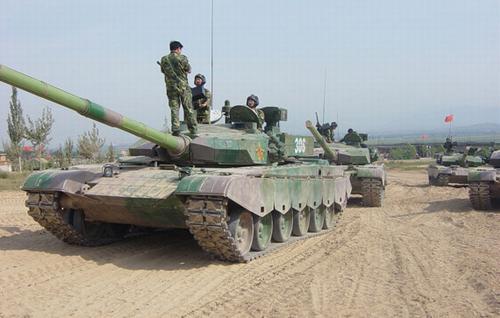 中国陆军精锐装甲师编制和后勤保障不再保密