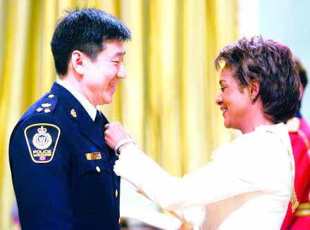 Сݥ̫ôܶׯMichaelle Jean䷢Order of MeritԱ׿ԽּסƬ
