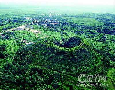 到火山去探探地球的热度-搜狐广东