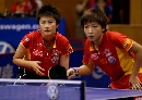 图文：中国公开赛第三日 丁宁刘诗雯比赛中
