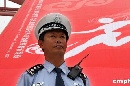 图文：沈阳警方备战奥运足球测试赛 坚守岗位