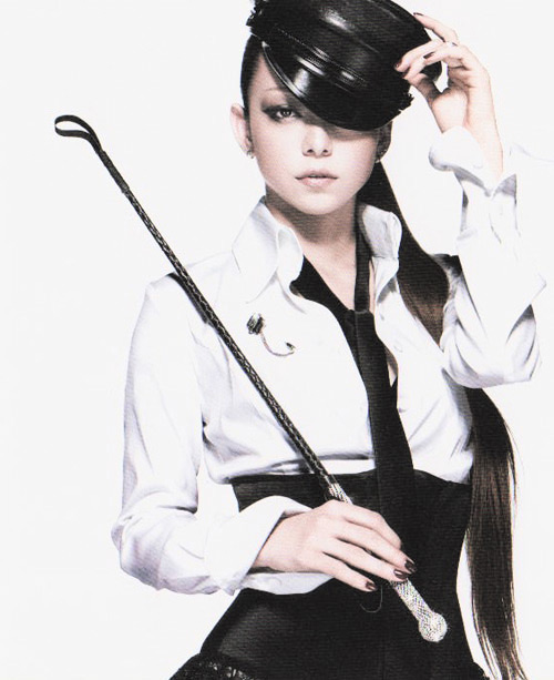 安室奈美惠新情趣SM写真玩专辑世界撩人(组成人皮鞭的性感图片