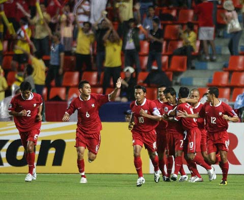 图文：:[亚洲杯]泰国VS伊拉克 泰国队首开纪录