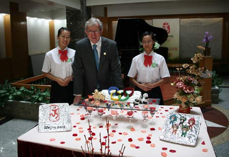 同心结友谊 北京外事学校迎来新西兰驻华大使