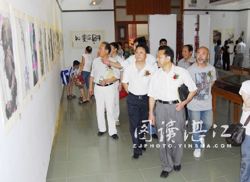 湛江暑期博物馆第二展厅 有个少儿国画展(图)