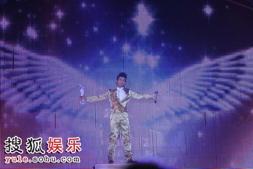 图：陈楚生夺得2007快乐男声冠军