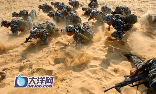 珊瑚岛海训揭开海军陆战队的神秘面纱组图