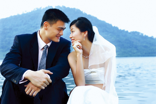 姚明叶莉昨日上海完婚 3小时婚礼花费逾24万元
