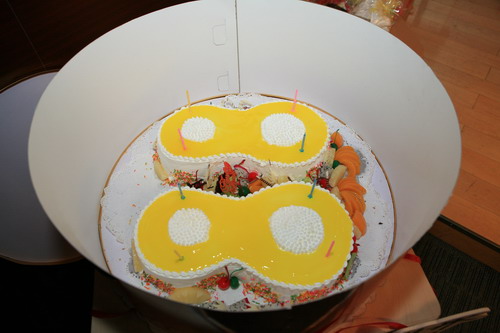 图文：搜狐“我与奥运同生日” 精美大生日蛋糕