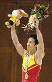 图文：大运会体操单项决赛 郭伟阳男子双杠夺冠
