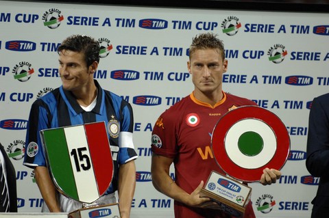 图文:[超级杯]罗马1-0国米 萨内蒂与托蒂
