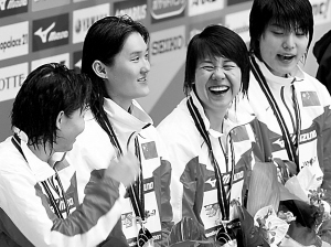 日本国际游泳邀请赛 中国女将自由泳接力获亚