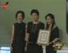 视频：杨澜40万拍回Tiffany中国灯笼款水晶项链