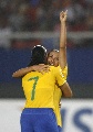 图文:[世界杯]巴西VS新西兰 席尔瓦庆祝进球
