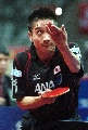 图文：[乒乓]亚锦赛中国男团夺冠 精妙发球瞬间