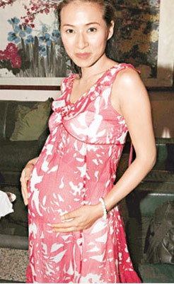 麦家琪怀孕三个月时的照片