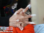 杨丽萍舞蹈中最具形态感的长指甲