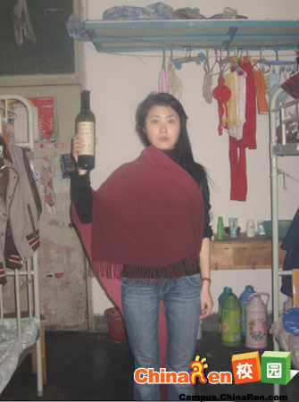 大学女生宿舍创意无限的服装设计(组图)-China
