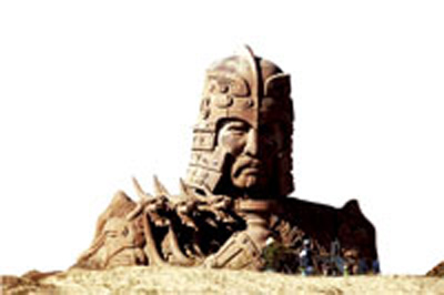 “龙帝”李连杰的雕像