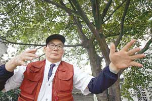 不管天晴下雨余积廉都会坚持练功