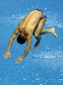 图文:跳水奥运跳水选拔赛 三米板彭勃失误落水