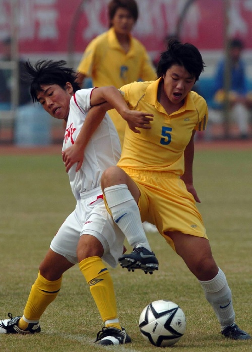 城运会女子足球赛况 上海浦东5号刘树坤(图)