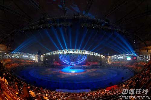 图文：第六届城运会盛大开幕 盛大的开幕式现场