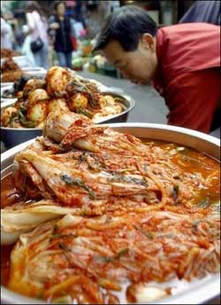 调查表明韩国65%妇女不知如何制作传统泡菜(