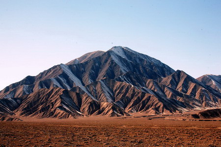 火红山梁