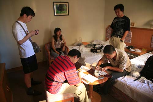 老挝之旅:第五天 在昆明办理签证 欣赏滇池风光