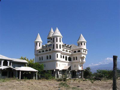 多米尼加共和国的城堡屋