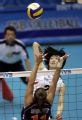 图文：女排世界杯美国3-0韩国 韩国队后仰扣球