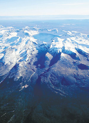 今年9月初,长白山就已经提前迎来了今年冬天的第一场雪