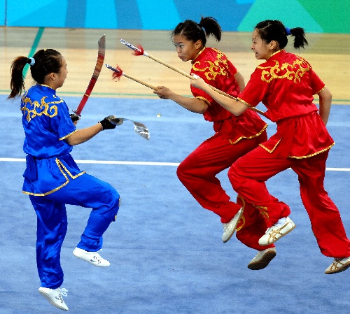图文:武术世锦赛 中国香港选手获女子对练冠军