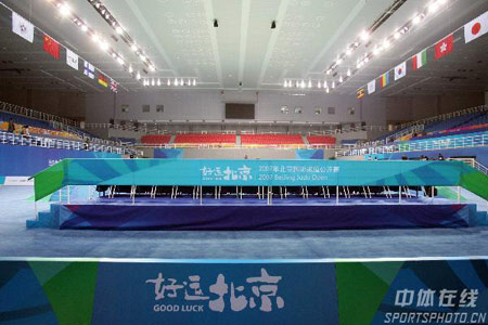北京科技大学体育馆内景