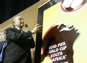 图文:世界杯预选赛分组抽签仪式 官方海报