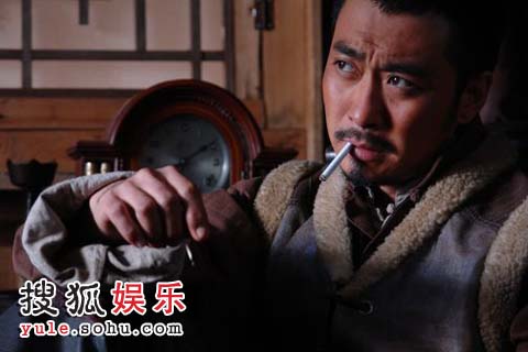 黄俊鹏:《天眼》山寨戏拍的很苦 累到嗓子哑
