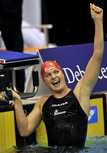 图文：欧洲短池游泳冠军赛 200米蛙泳世界纪录